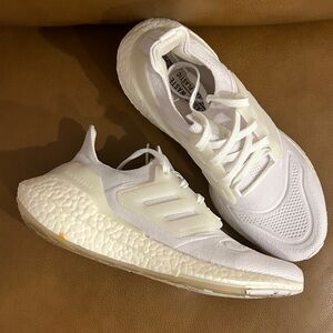[7.5] White adidas UltraBoost Light Road Running Shoes